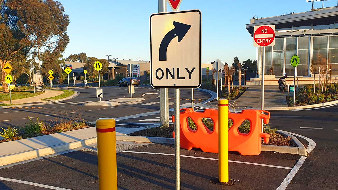 Where Can I Buy Traffic Signs?