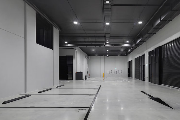 Improving Traffic Flow & Safety in a Commercial Precinct – Heidelberg West, VIC