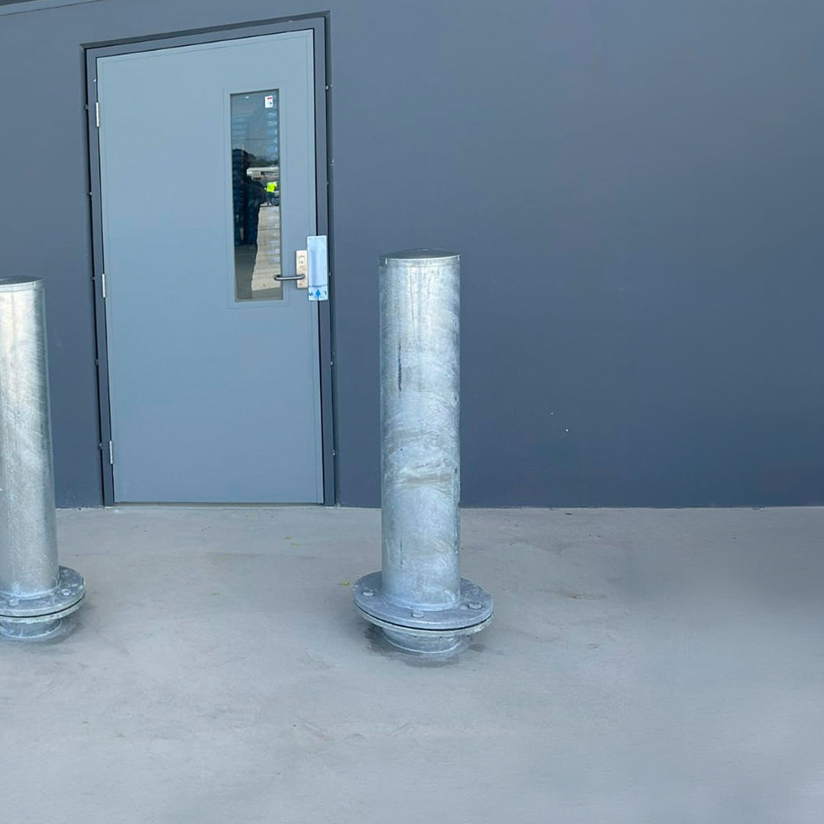 Heavy Duty Breakaway Bollard - 220mm 2 Part Hot Dipped Galvanised