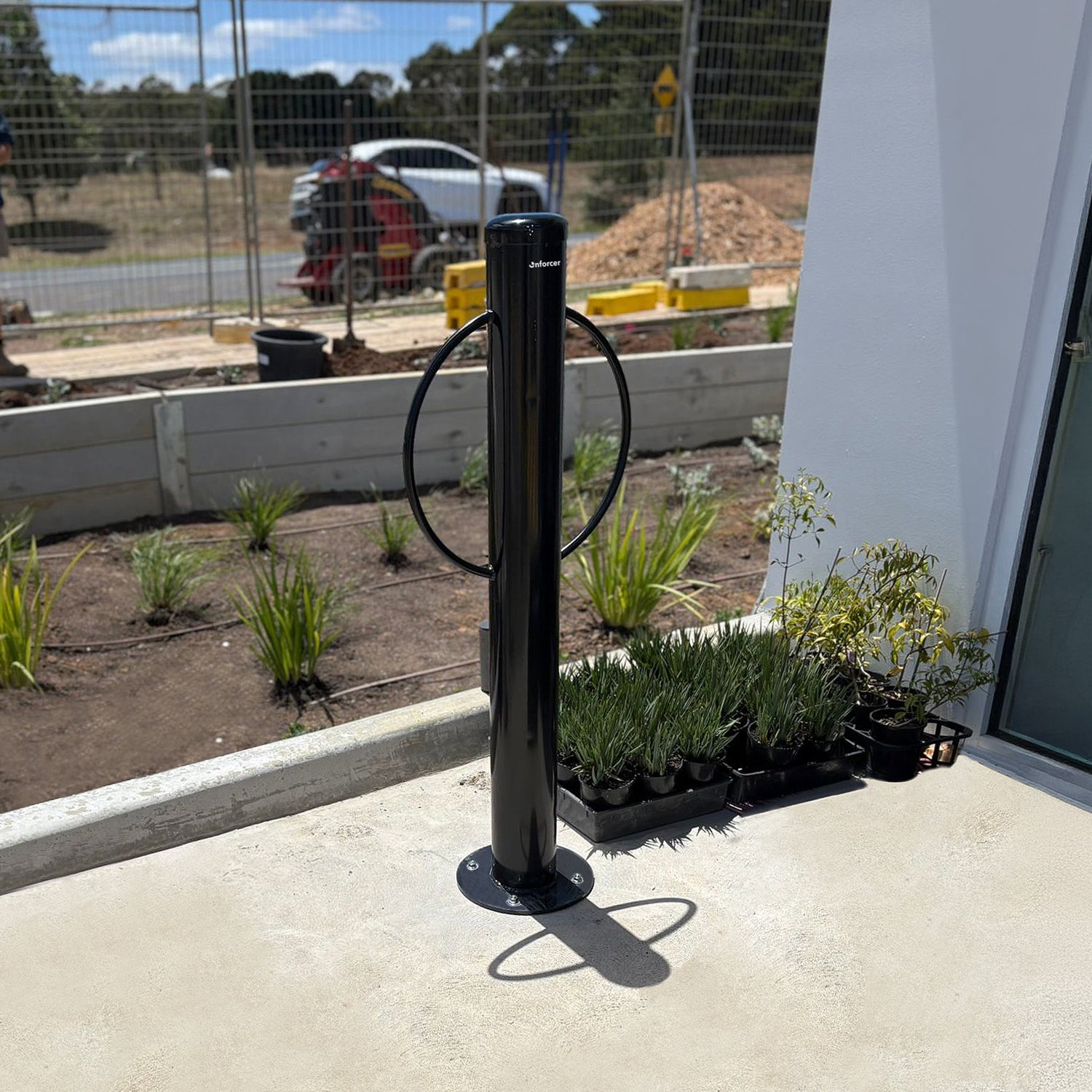 Bollard Bike Rack Surface Mounted Circle - Black
