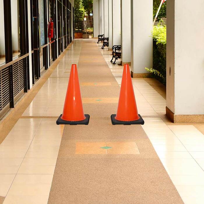 Traffic Cone 700mm