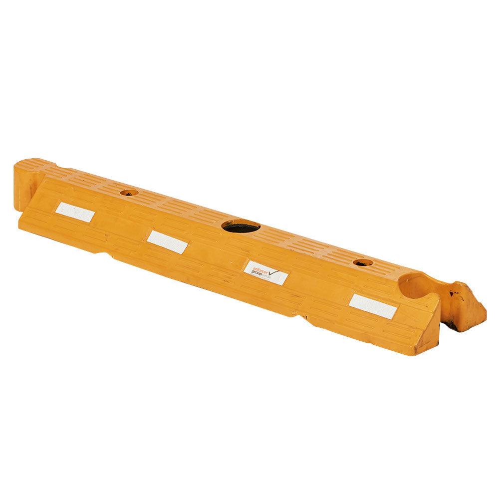 Traffic Lane Kerb Separator