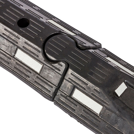 Traffic Lane Kerb Separator